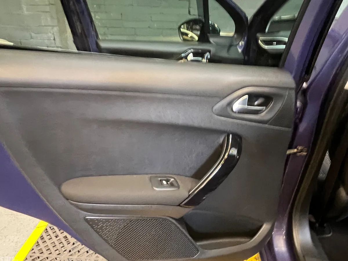 Peugeot 208 Hatchback, Petrol, 2016, Blue