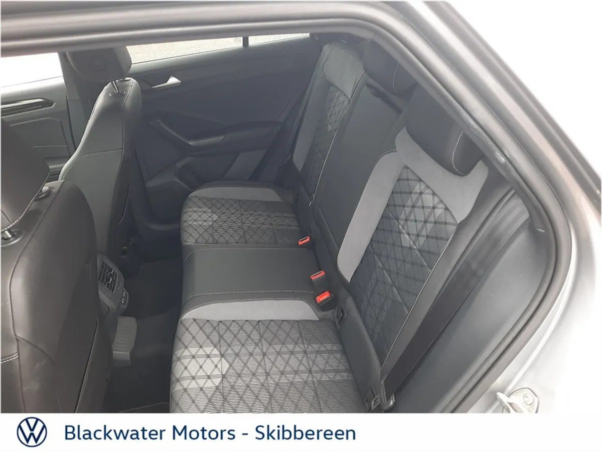 Volkswagen T-Roc SUV, Petrol, 2024, Grey
