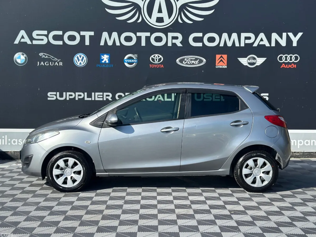 Mazda Demio Hatchback, Petrol, 2013, Grey