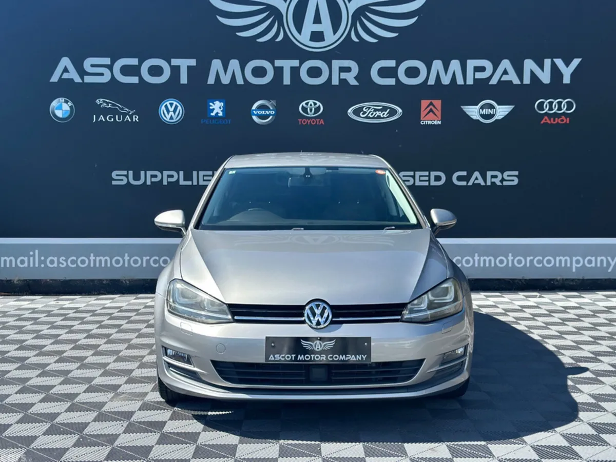Volkswagen Golf Hatchback, Petrol, 2014, Grey