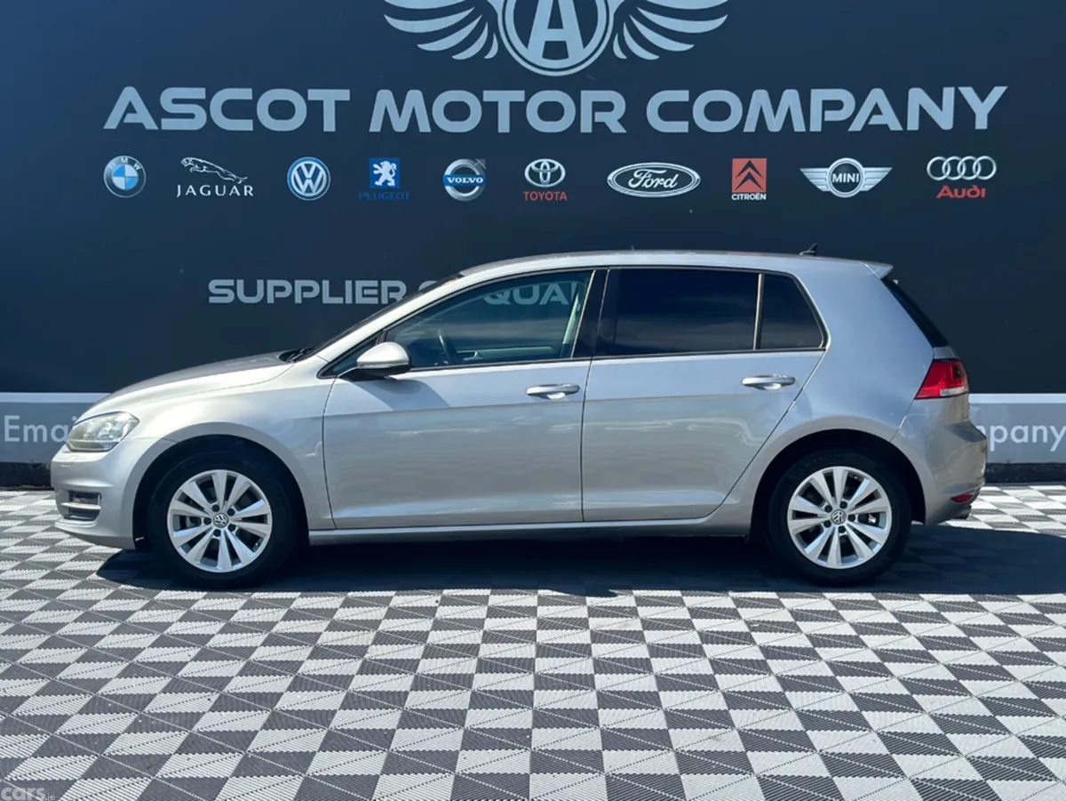 Volkswagen Golf Hatchback, Petrol, 2014, Grey