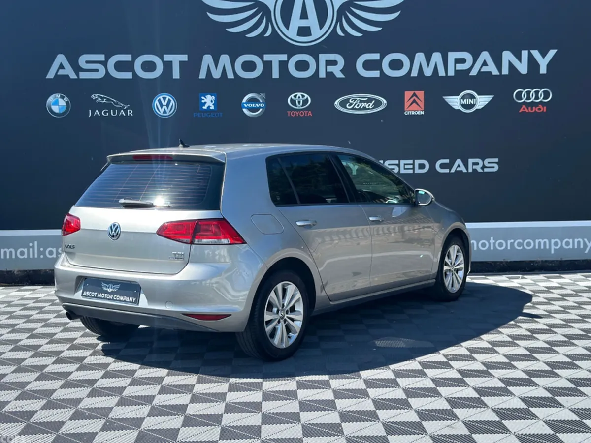 Volkswagen Golf Hatchback, Petrol, 2014, Grey