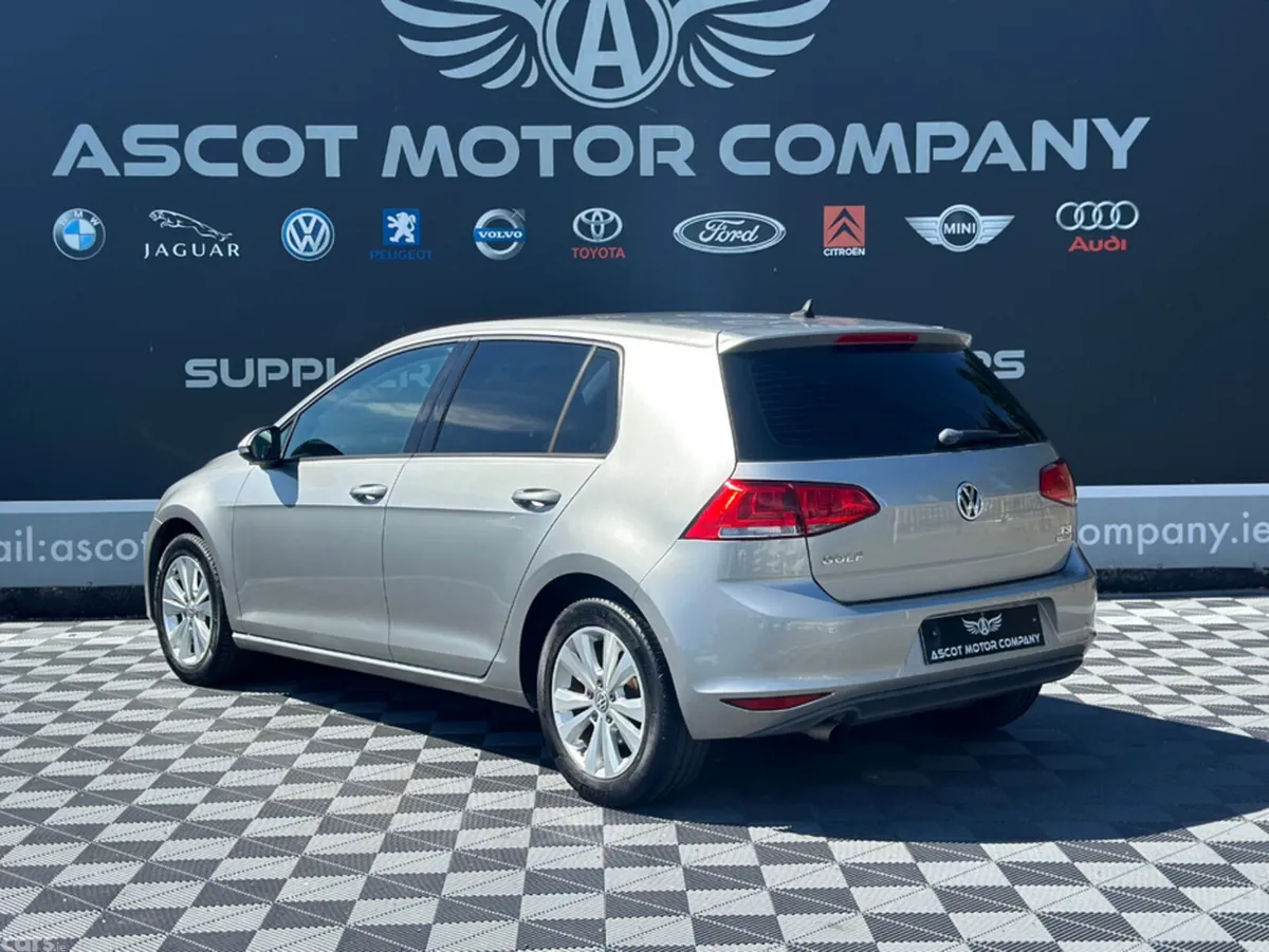 Volkswagen Golf Hatchback, Petrol, 2014, Grey
