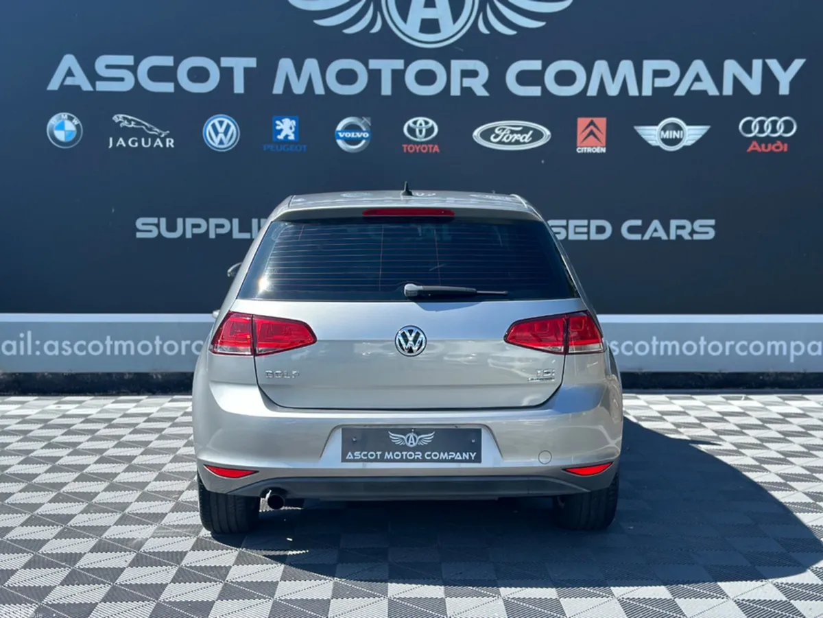 Volkswagen Golf Hatchback, Petrol, 2014, Grey