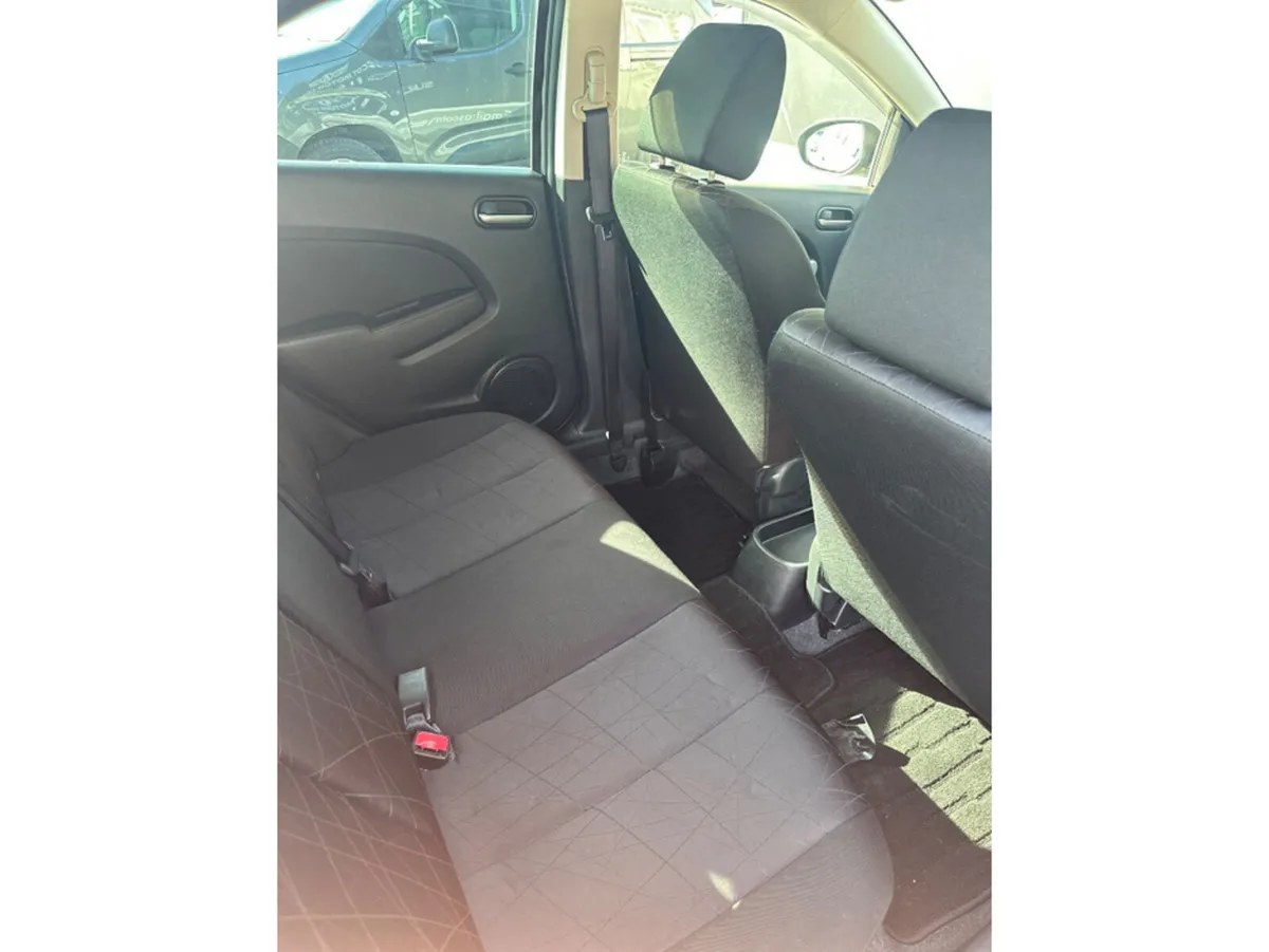 Mazda Demio Hatchback, Petrol, 2013, Grey