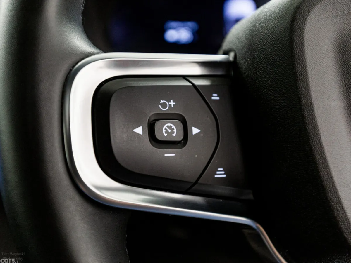 Volvo C40 SUV, Electric, 2023, Blue