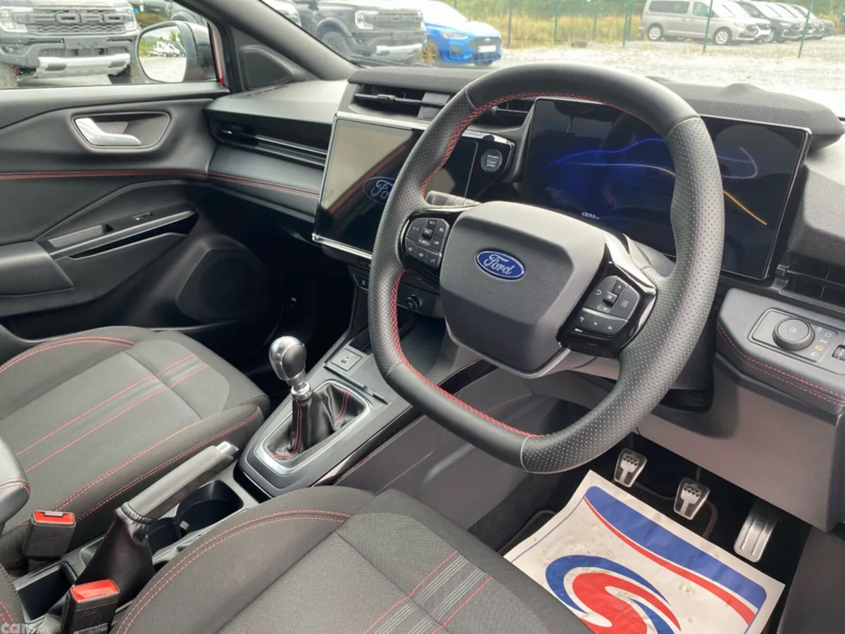 Ford Puma SUV, Petrol, 2025, Red