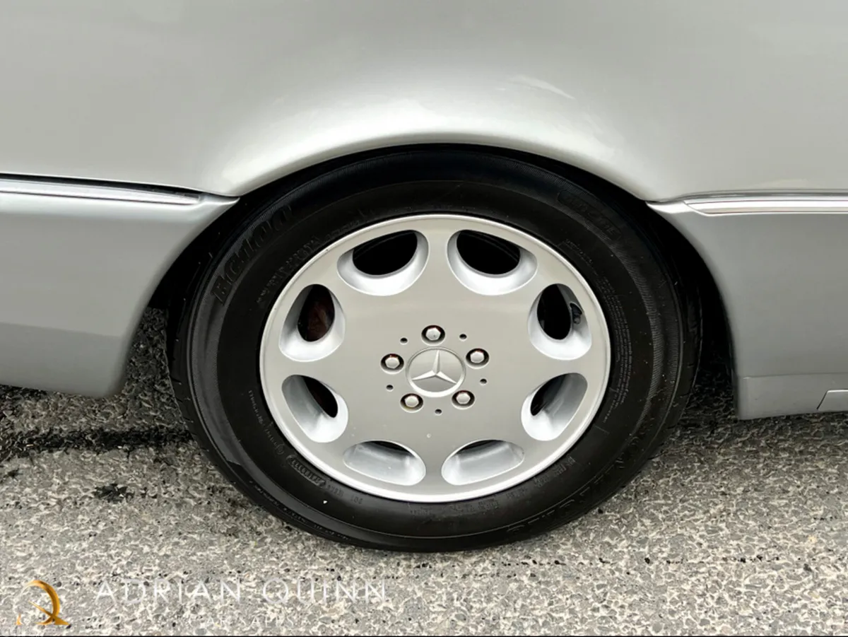 Mercedes-Benz Other Coupe, Petrol, 1993, Silver