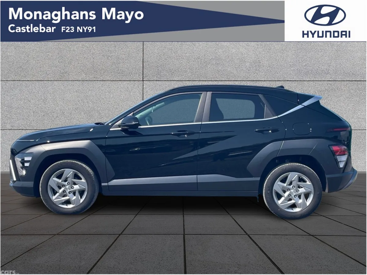 Hyundai KONA MPV, Petrol, 2024, Black