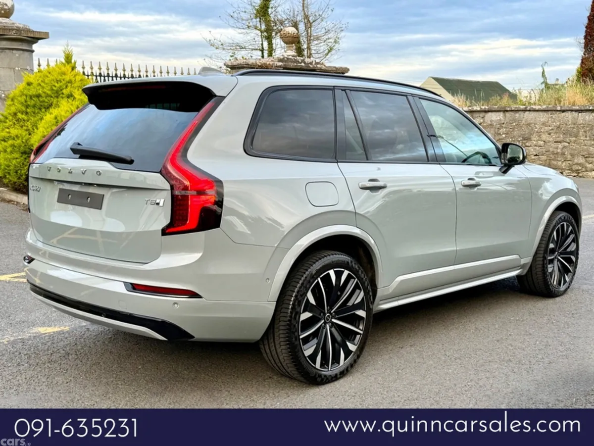 Volvo XC90 SUV, Petrol Plug-in Hybrid, 2026, Grey