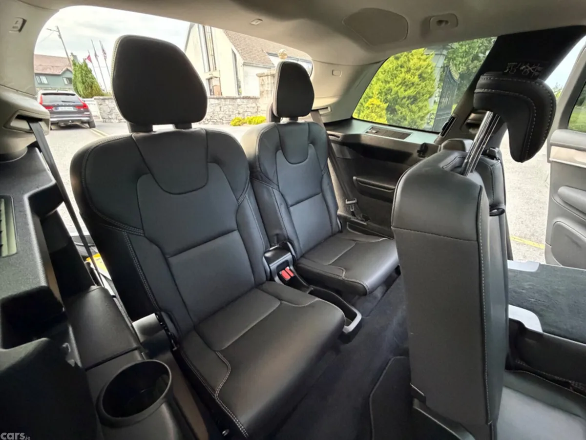 Volvo XC90 SUV, Petrol Plug-in Hybrid, 2026, Grey