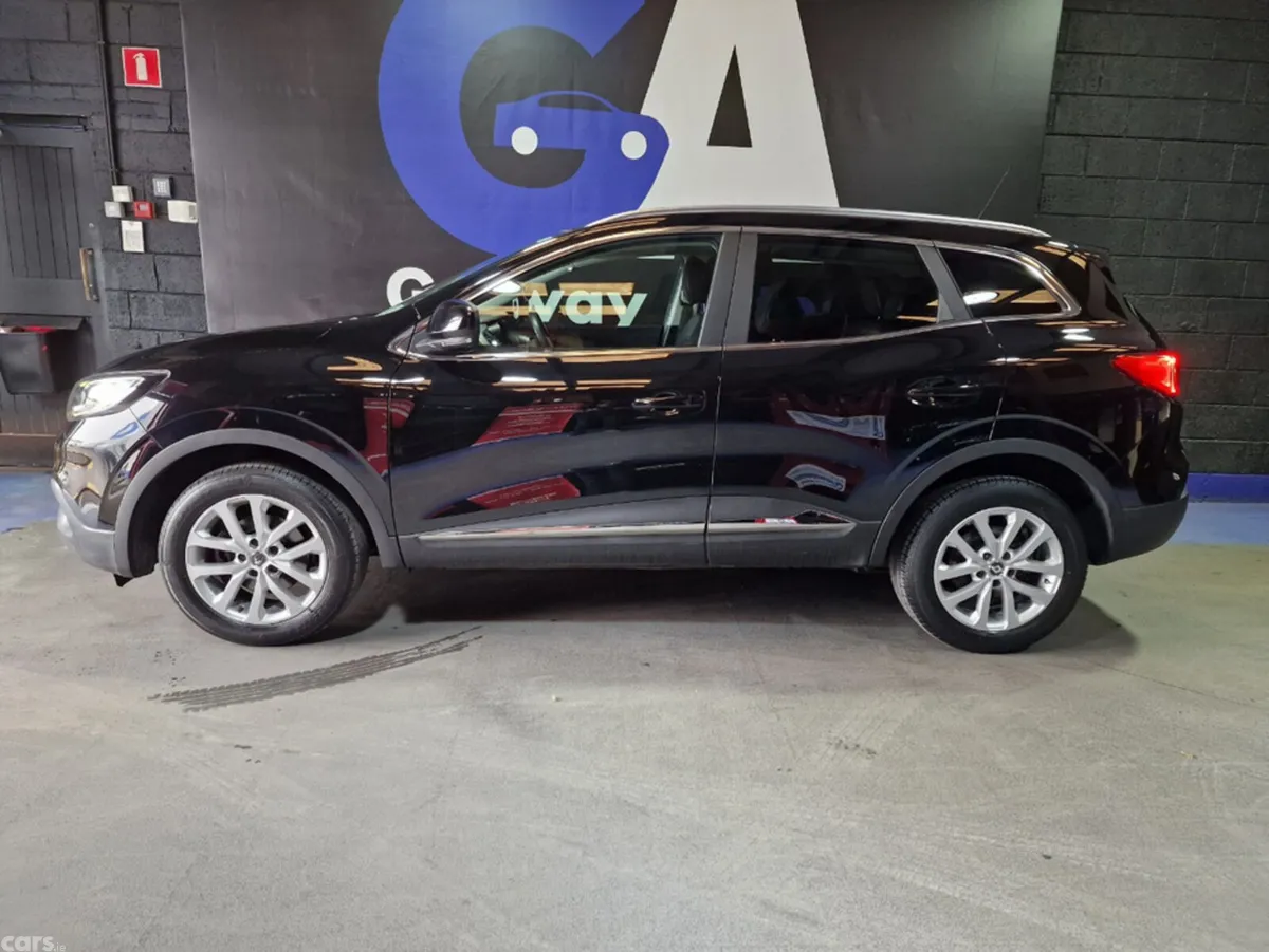 Renault Kadjar Hatchback, Diesel, 2017, Black