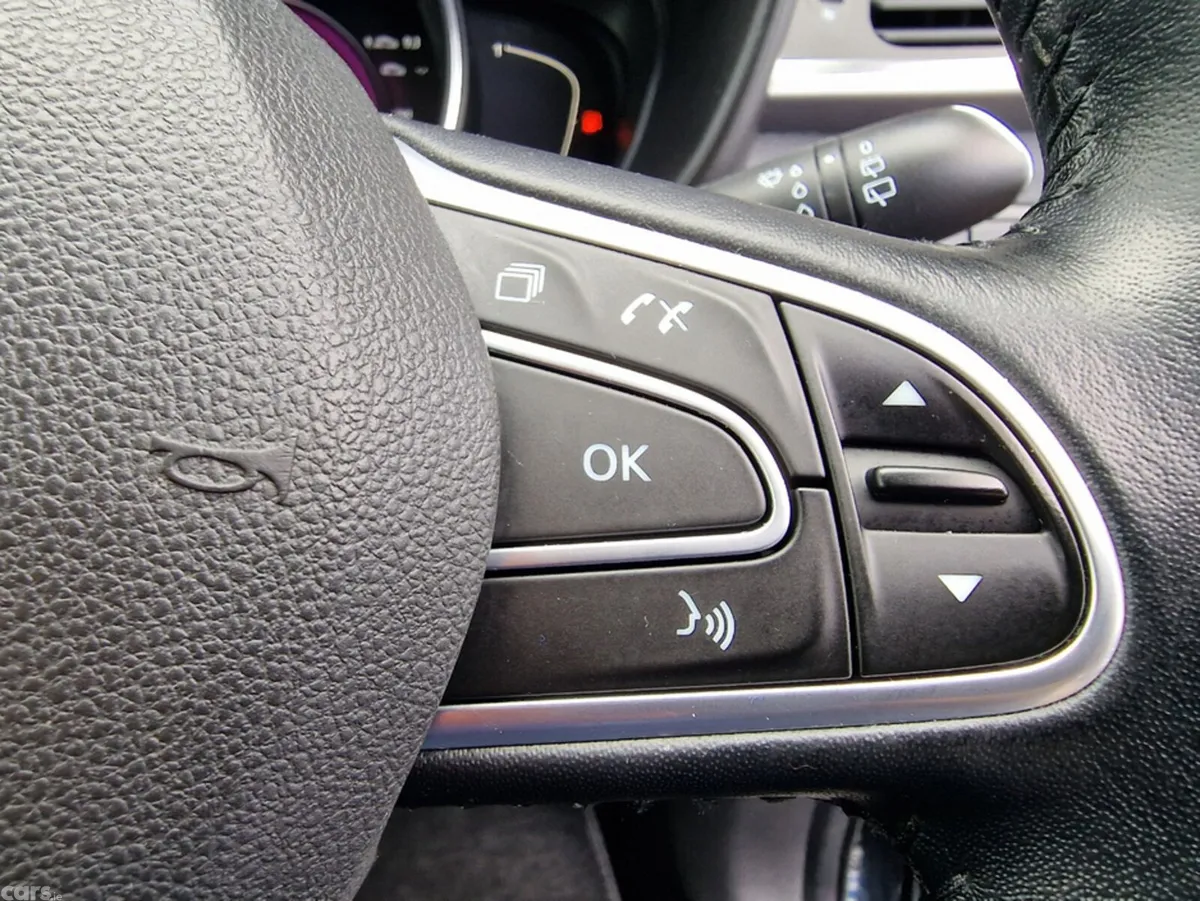 Renault Kadjar Hatchback, Diesel, 2017, Black