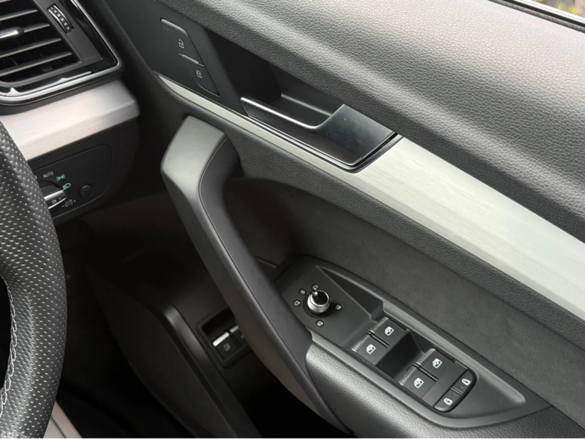 Audi Q5 Estate, Petrol Plug-in Hybrid, 2022, Blue