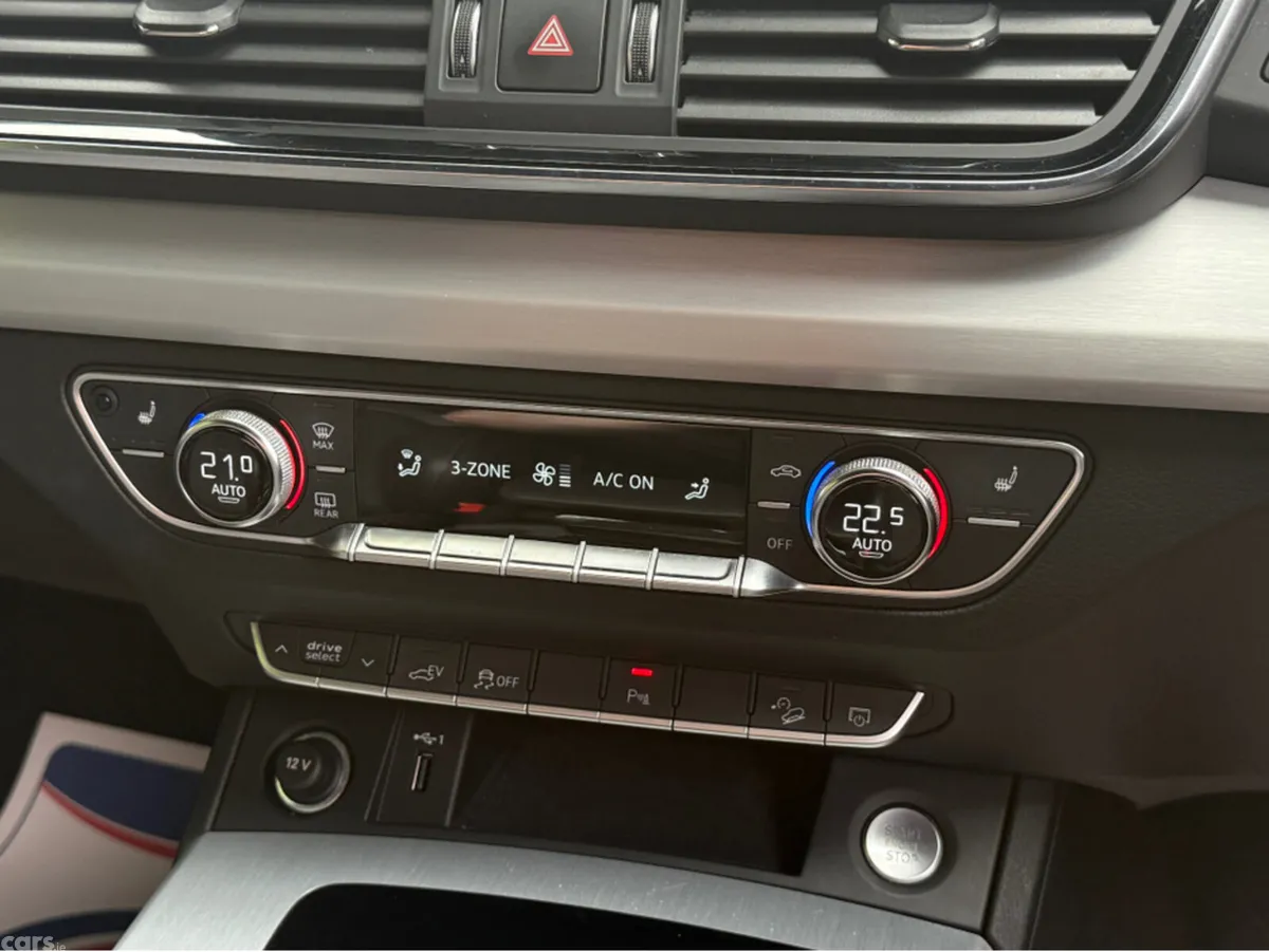 Audi Q5 Estate, Petrol Plug-in Hybrid, 2022, Blue