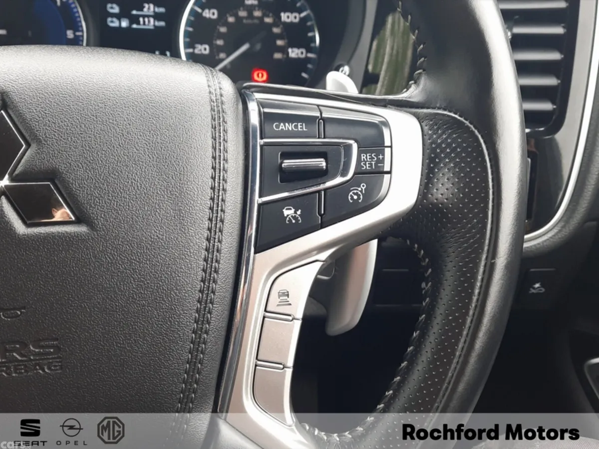 Mitsubishi Outlander Estate, Petrol Plug-in Hybrid, 2019, Grey