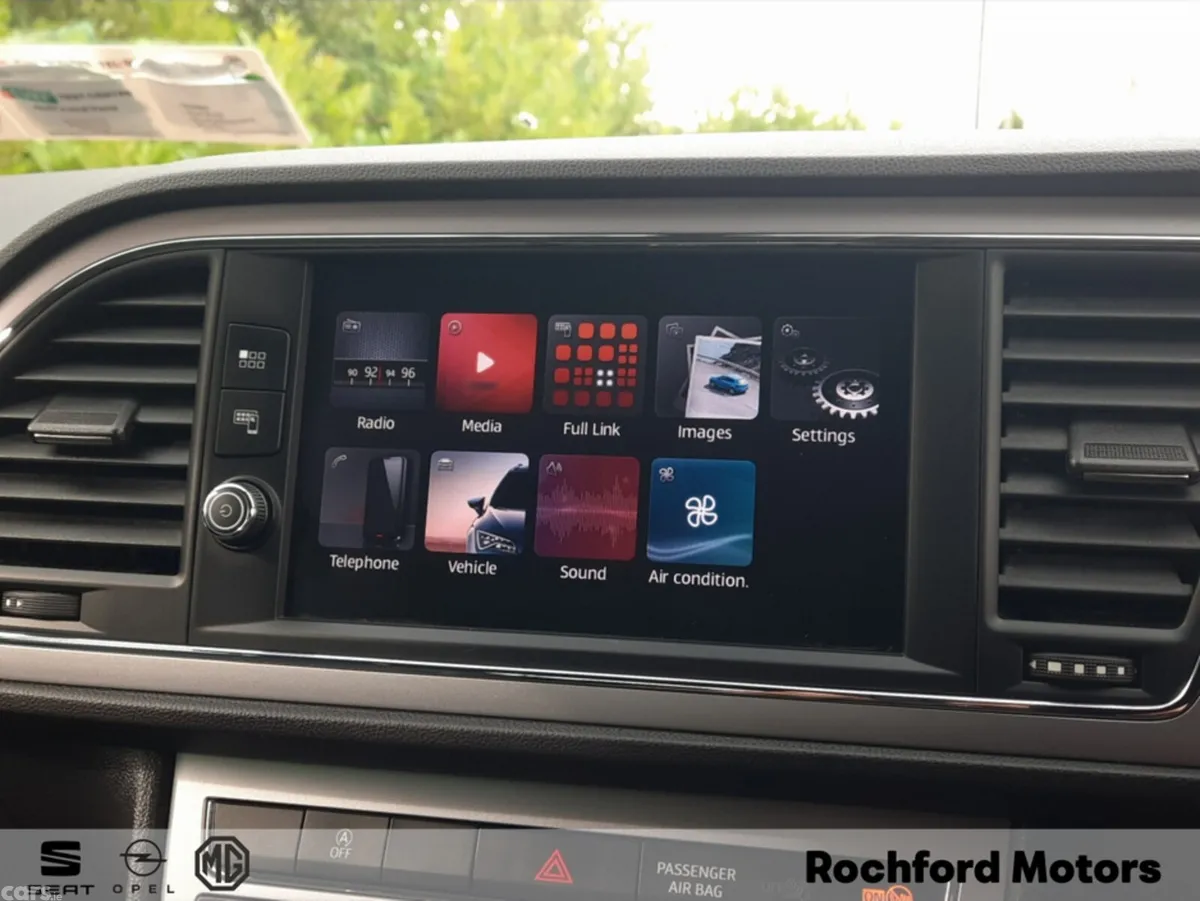 SEAT Leon Hatchback, Diesel, 2017, Blue