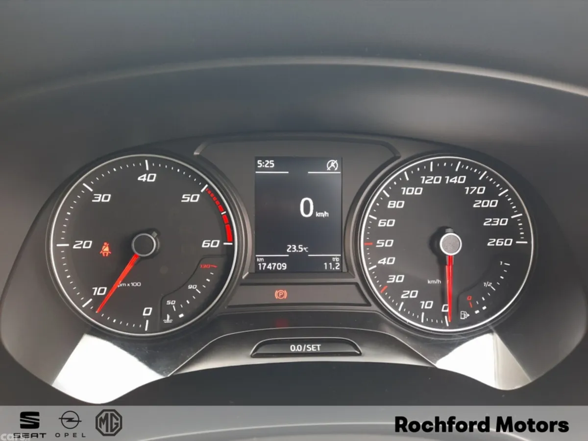 SEAT Leon Hatchback, Diesel, 2017, Blue