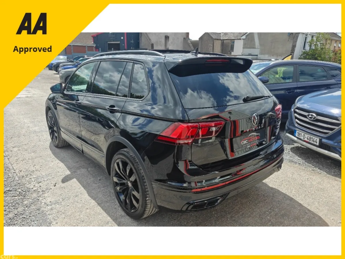 Volkswagen Tiguan SUV, Petrol Plug-in Hybrid, 2024, Black