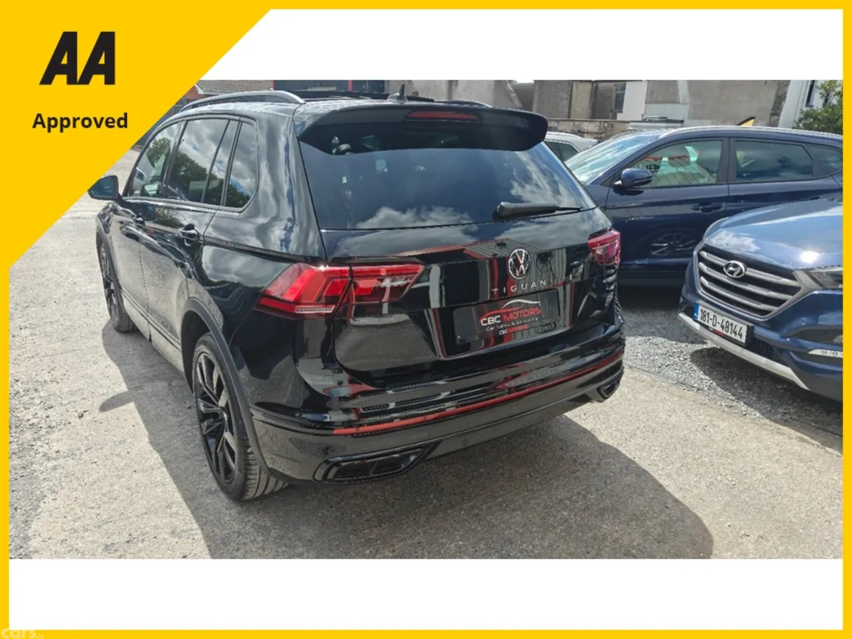 Volkswagen Tiguan SUV, Petrol Plug-in Hybrid, 2024, Black