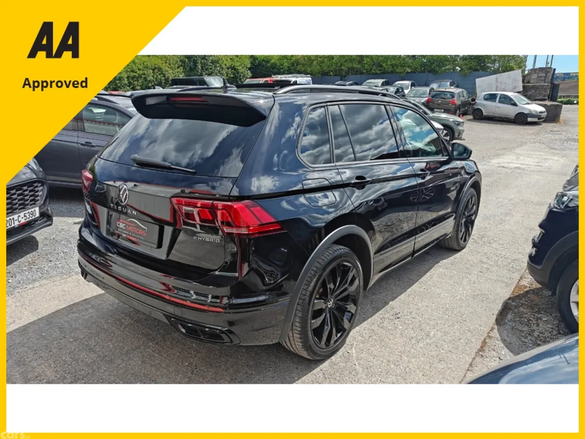 Volkswagen Tiguan SUV, Petrol Plug-in Hybrid, 2024, Black