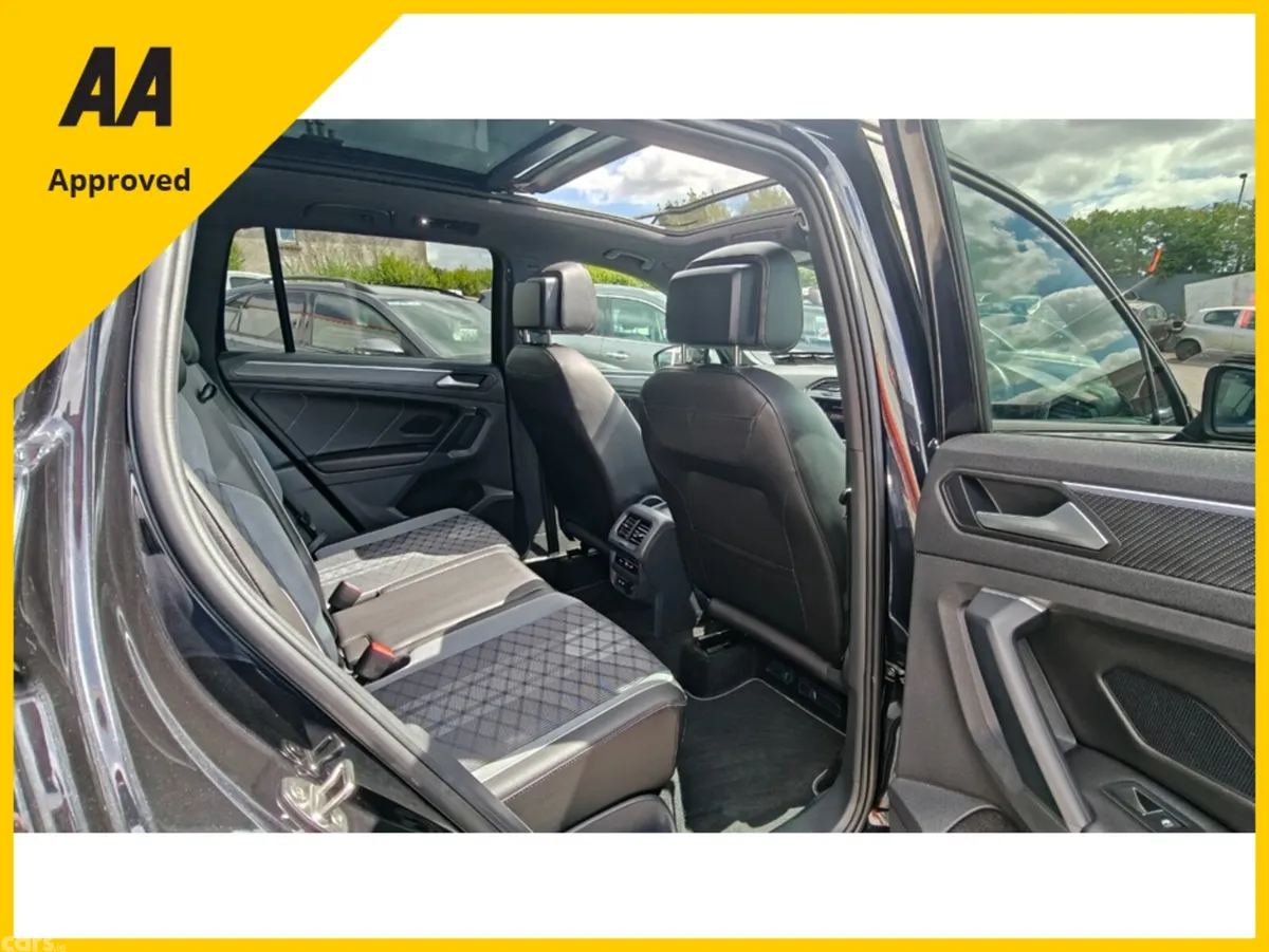 Volkswagen Tiguan SUV, Petrol Plug-in Hybrid, 2024, Black