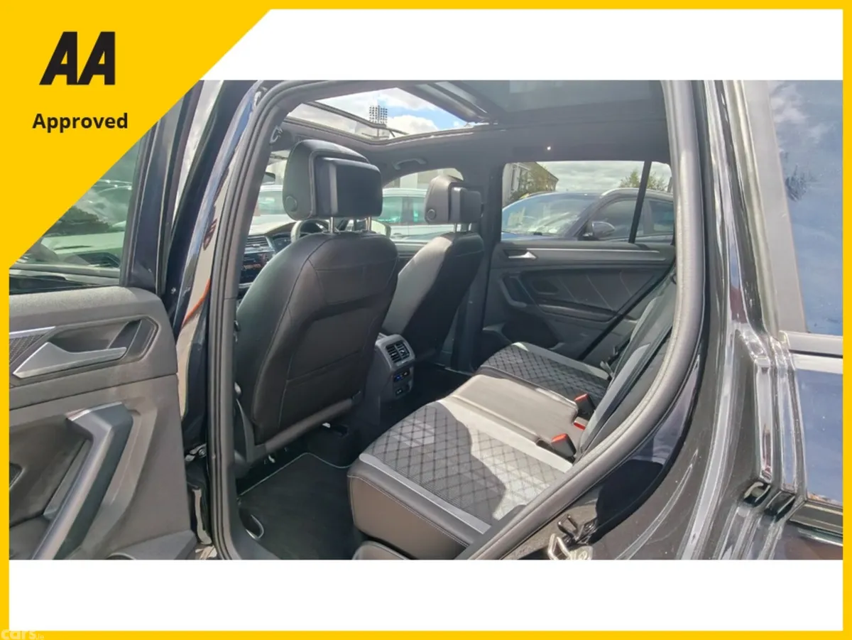 Volkswagen Tiguan SUV, Petrol Plug-in Hybrid, 2024, Black