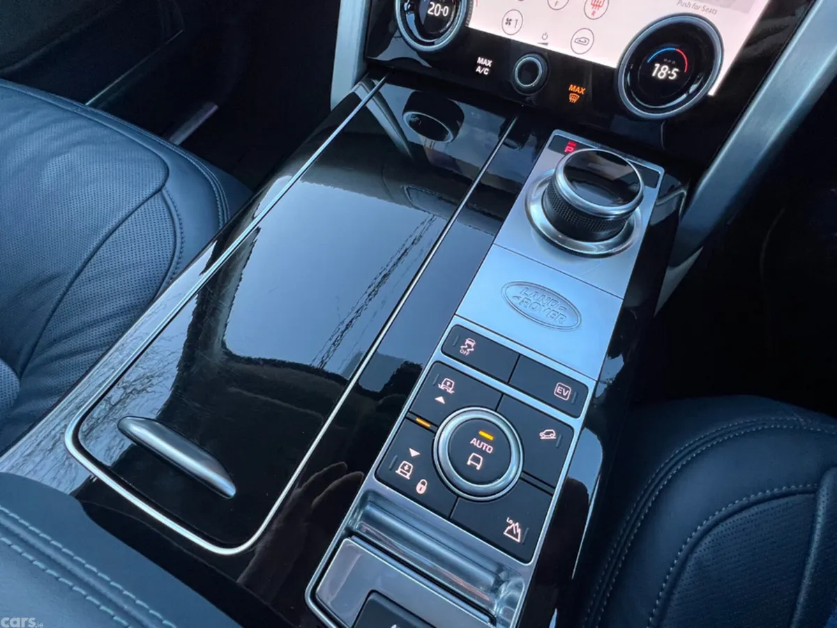 Land Rover Range Rover SUV, Petrol Plug-in Hybrid, 2020, Blue