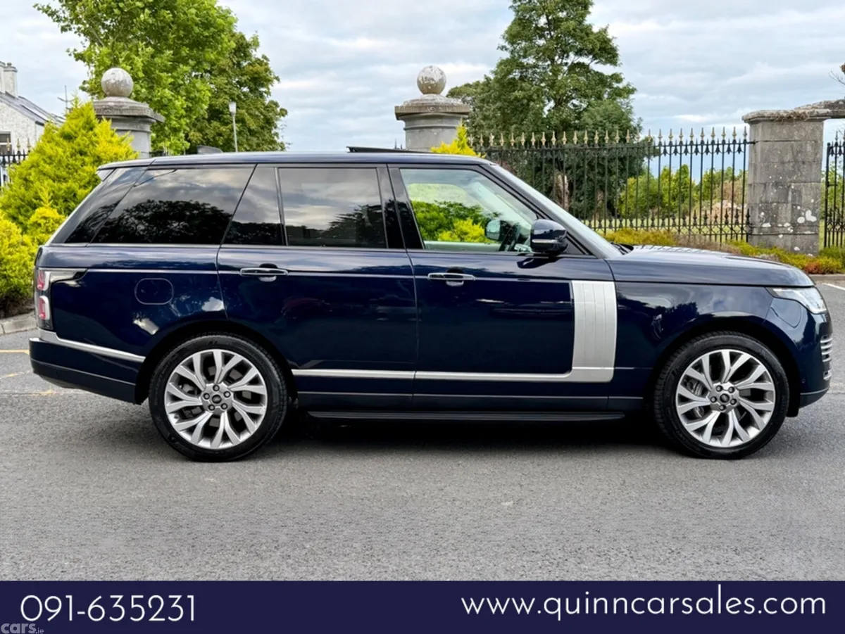 Land Rover Range Rover SUV, Petrol Plug-in Hybrid, 2020, Blue