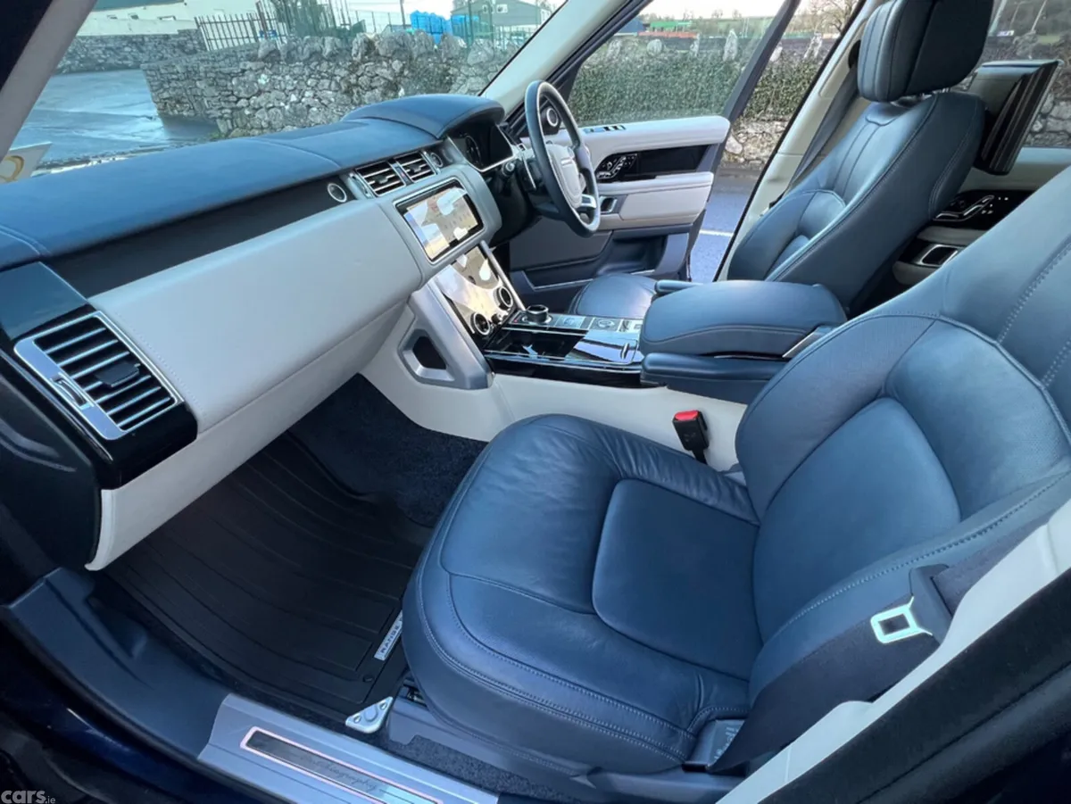Land Rover Range Rover SUV, Petrol Plug-in Hybrid, 2020, Blue