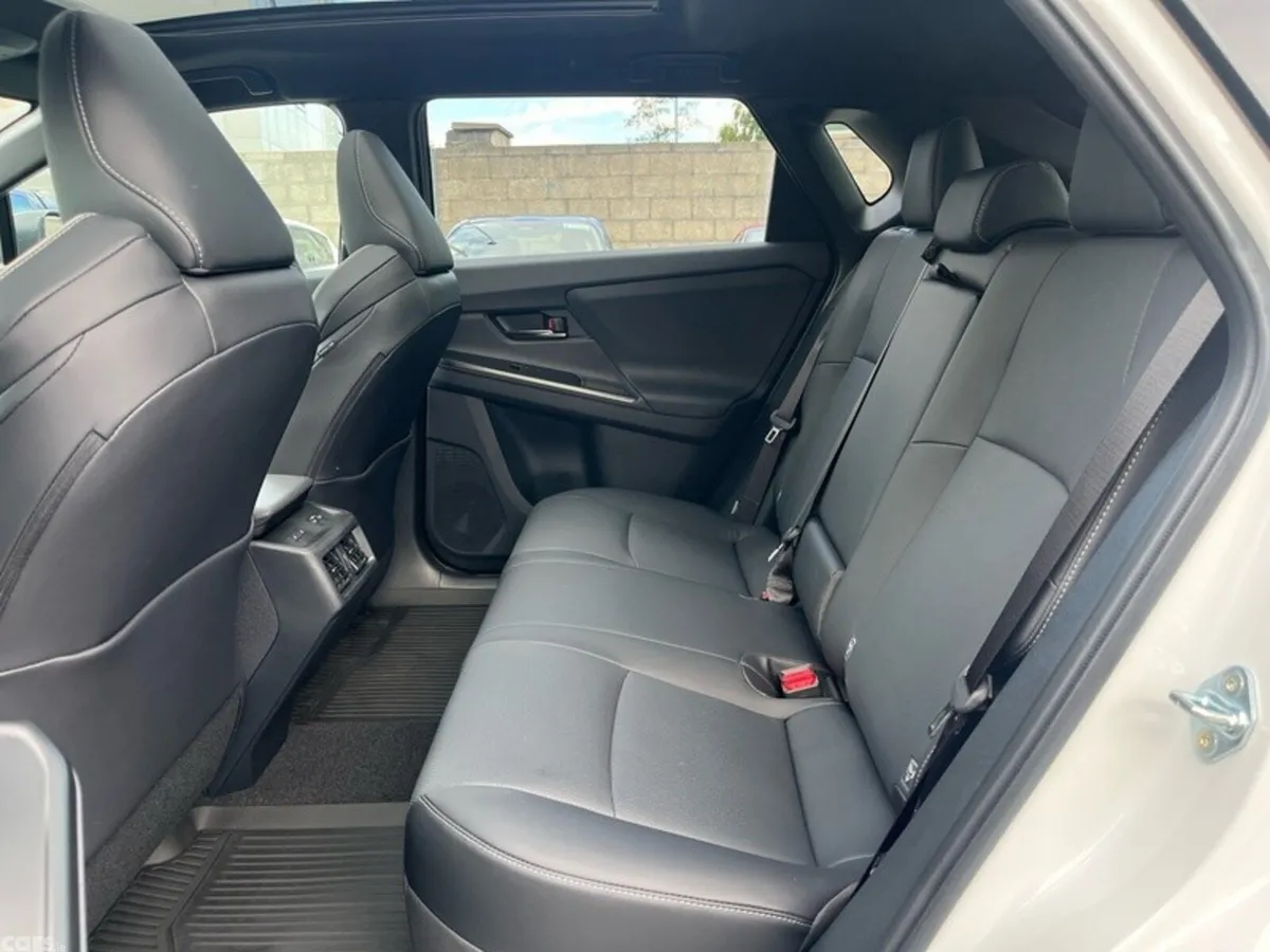 Toyota bZ4X Estate, Electric, 2026, White