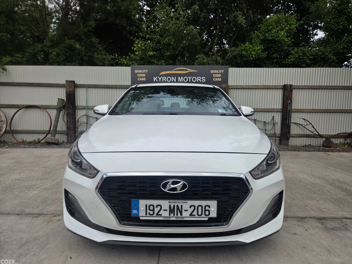 Hyundai i30 Hatchback, Diesel, 2019, White