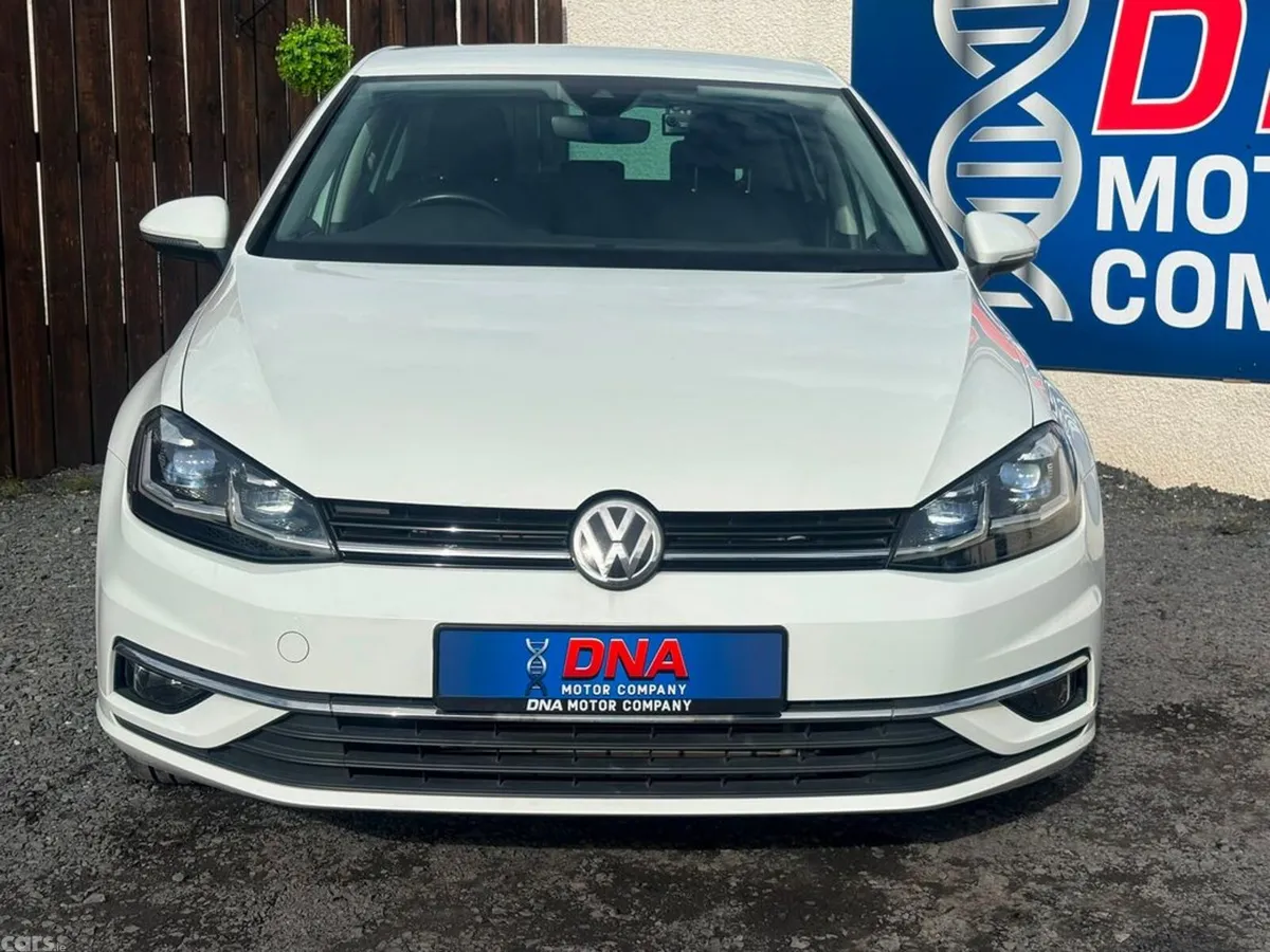 Volkswagen Golf Hatchback, Petrol, 2017, White