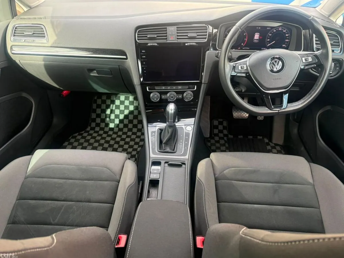 Volkswagen Golf Hatchback, Petrol, 2017, White
