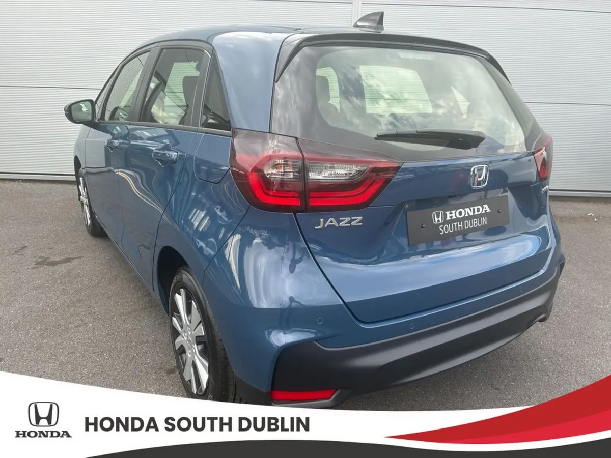 Honda Jazz Hatchback, Petrol, 2027, Blue