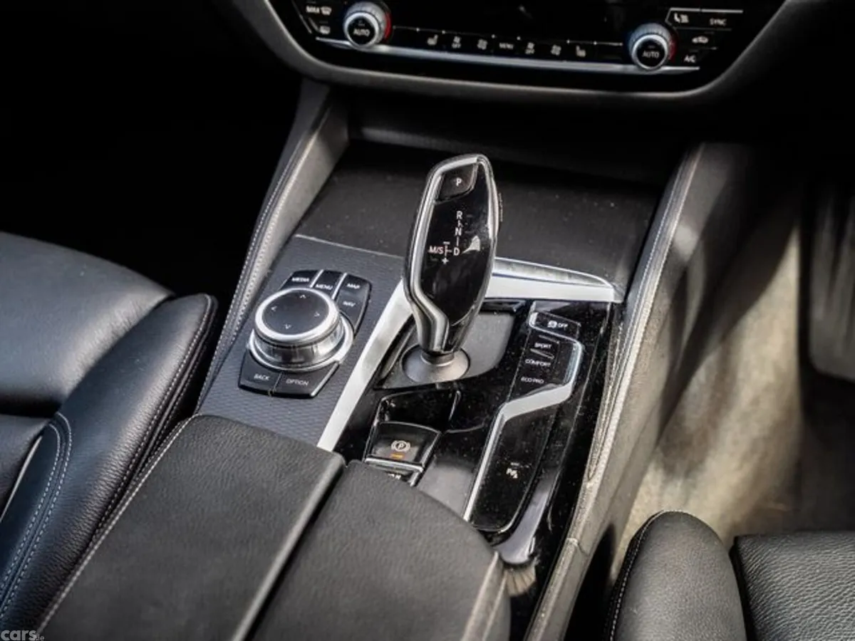 BMW 5-Series Estate, Diesel, 2022, Black