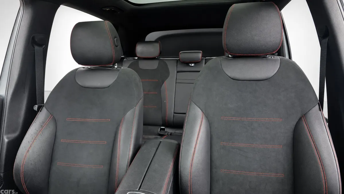 Mercedes-Benz B-Class MPV, Diesel, 2019, Blue