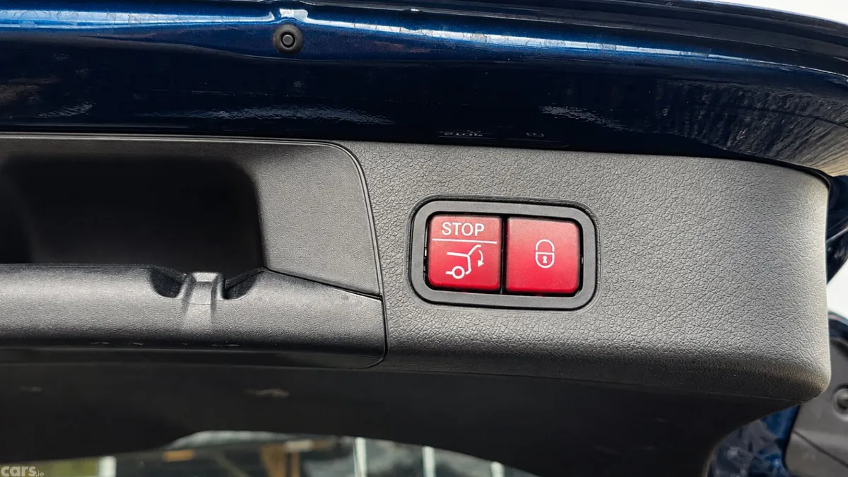 Mercedes-Benz B-Class MPV, Diesel, 2019, Blue