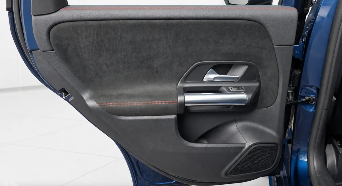 Mercedes-Benz B-Class MPV, Diesel, 2019, Blue