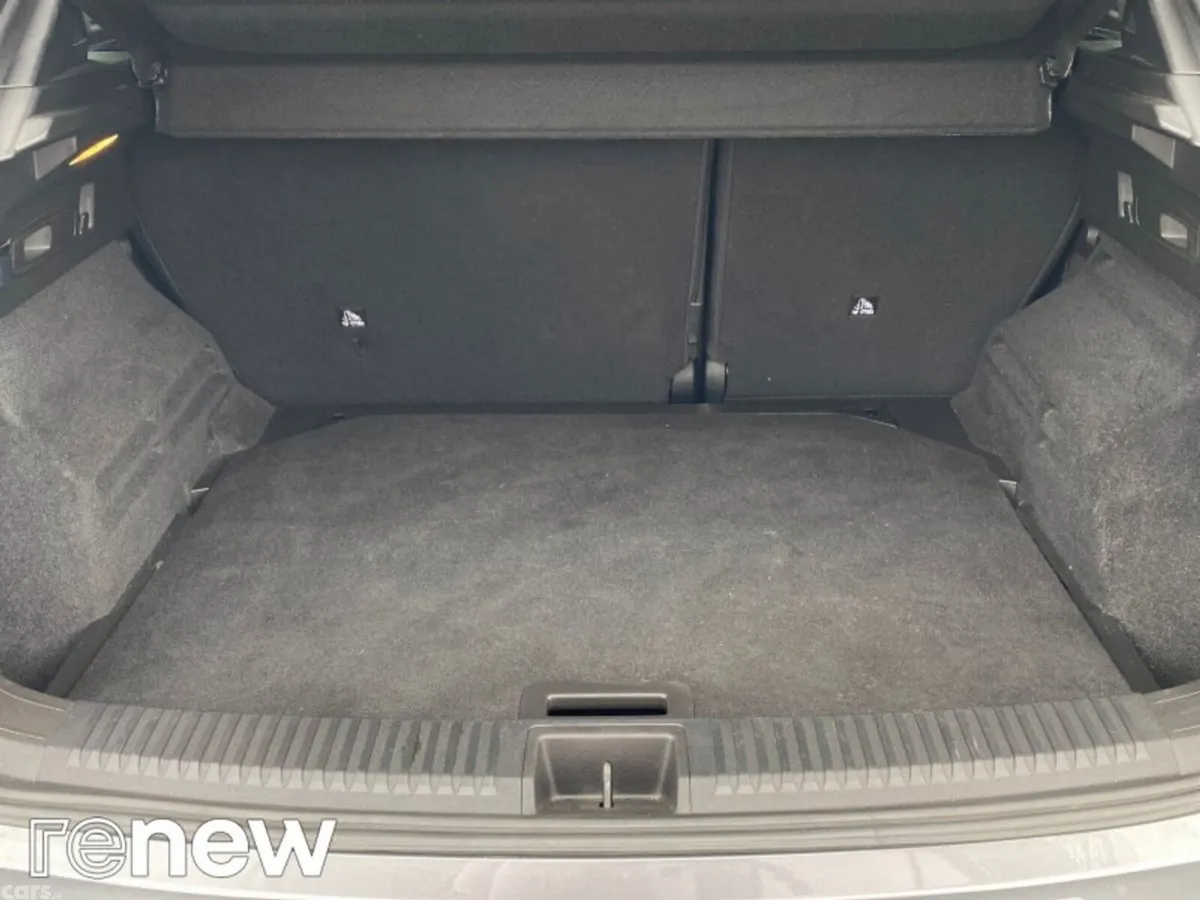 Renault Austral SUV, Petrol Hybrid, 2026, Grey