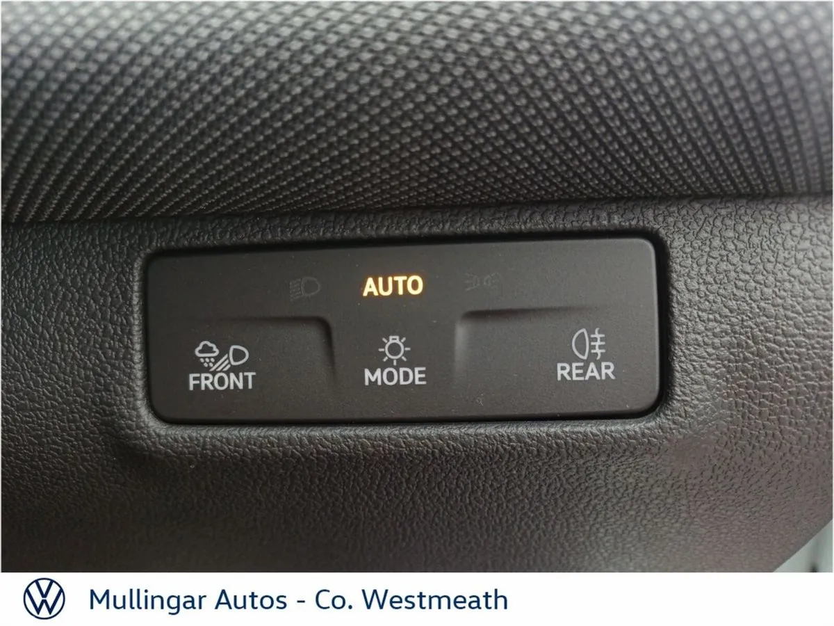 Volkswagen T-Roc SUV, Petrol, 2026, White