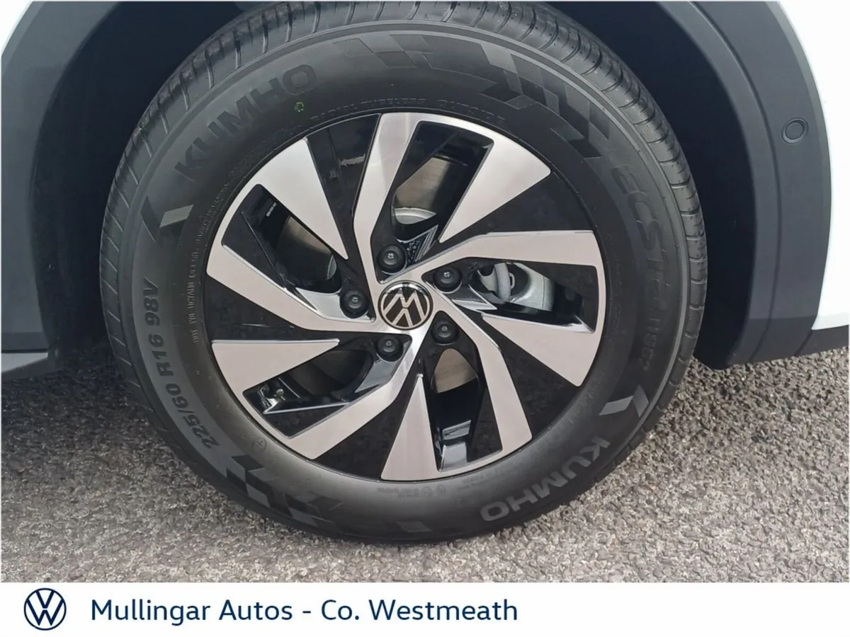 Volkswagen T-Roc SUV, Petrol, 2026, White