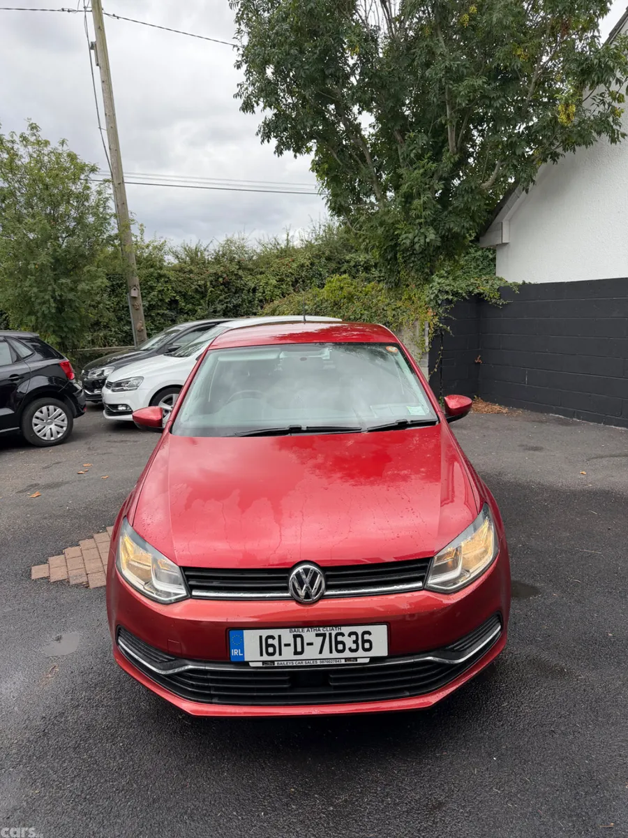 Volkswagen Polo Hatchback, Petrol, 2016, Red