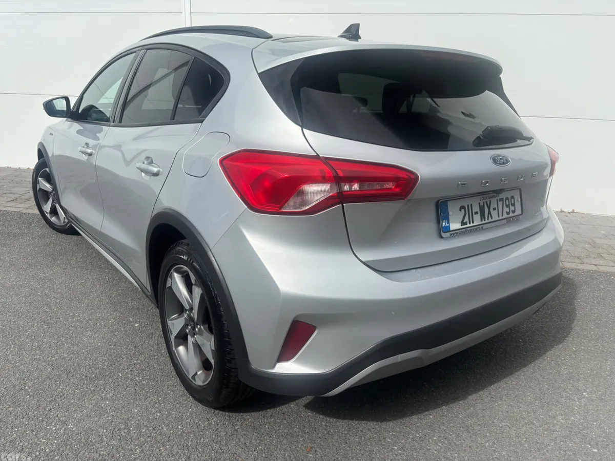 Ford Focus Hatchback, Diesel, 2021, Grey