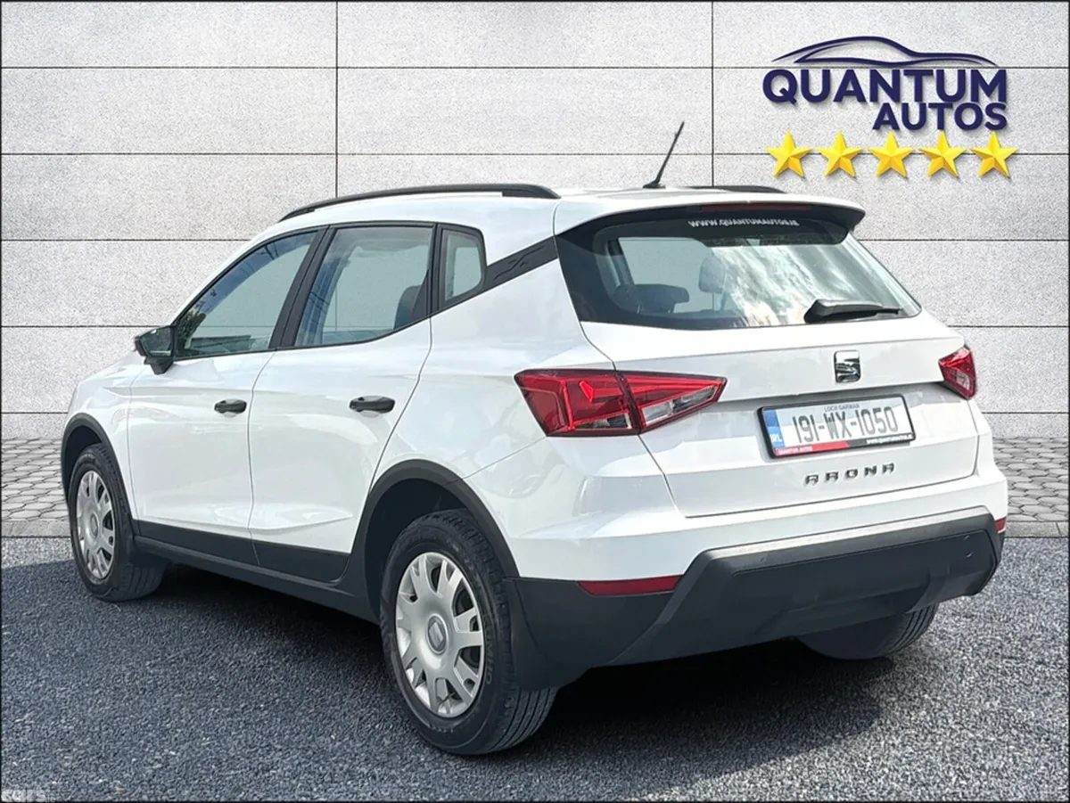 SEAT Arona Hatchback, Petrol, 2019, White