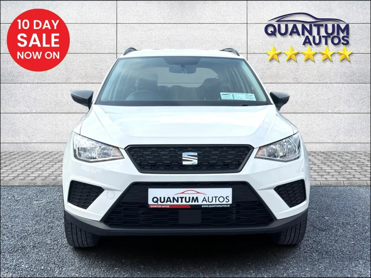 SEAT Arona Hatchback, Petrol, 2019, White