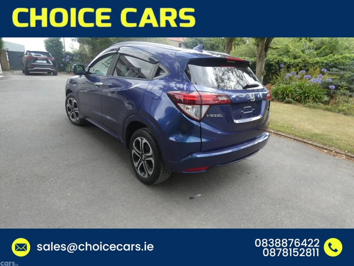 Honda Vezel Hatchback, Petrol Hybrid, 2015, Blue