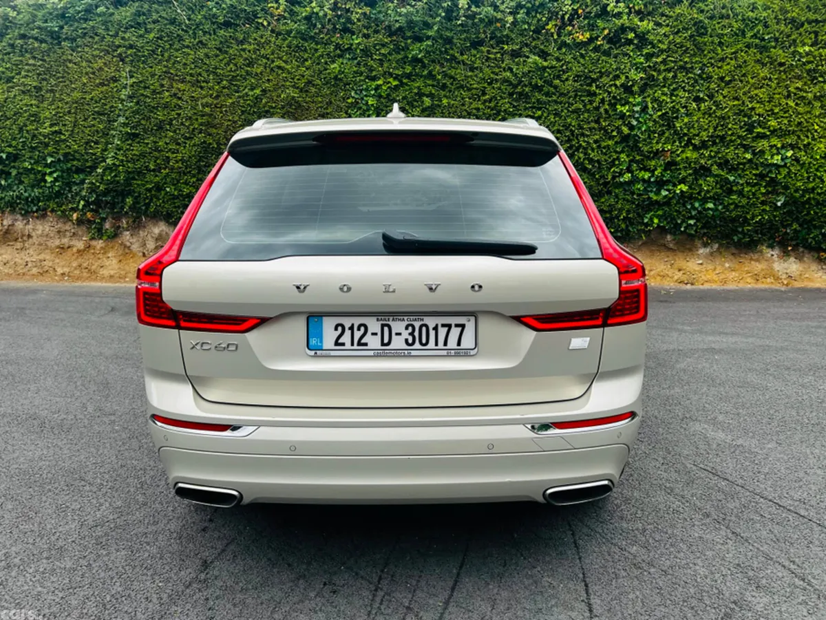Volvo XC60 Estate, Petrol Plug-in Hybrid, 2021, Gold