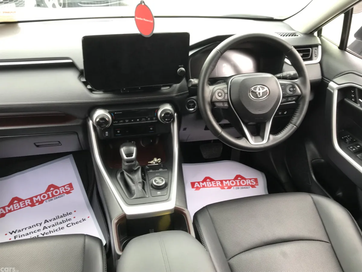 Toyota RAV4 SUV, Petrol Hybrid, 2024, White