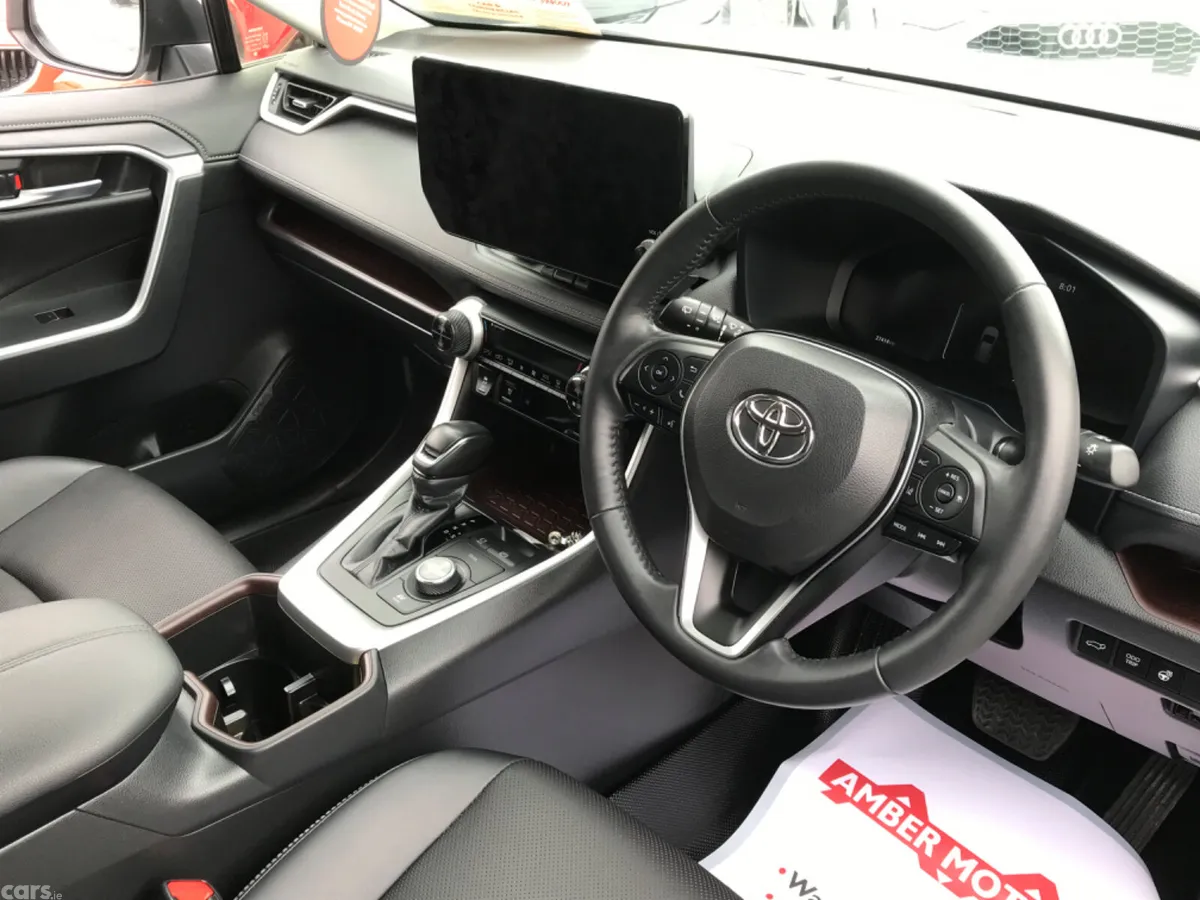 Toyota RAV4 SUV, Petrol Hybrid, 2024, White